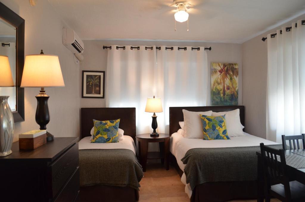מיאמי ביץ' Hotel18 חדר תמונה